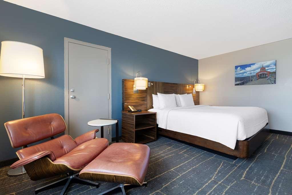 The Lux Hotel & Conference Center, Ascend Hotel Collection 滑铁卢 客房 照片