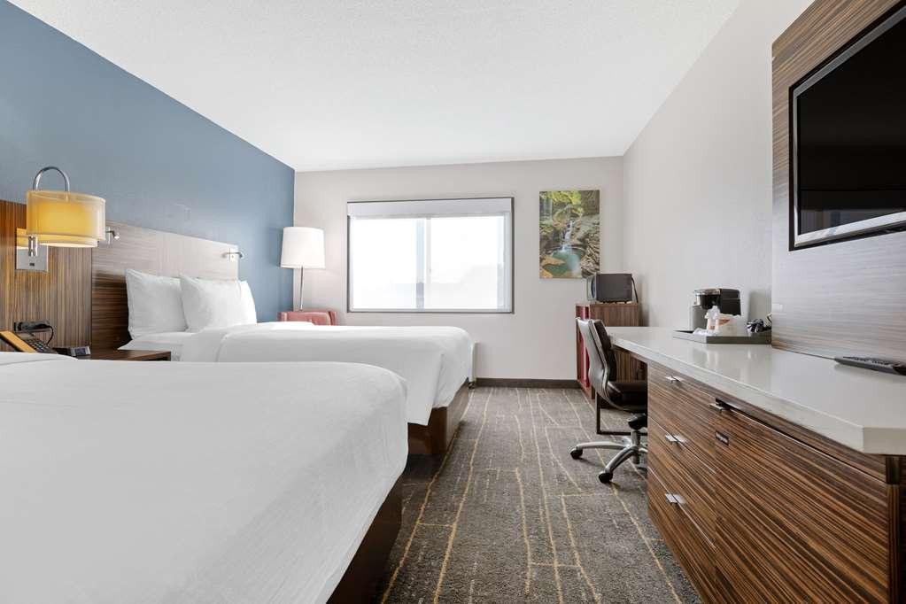 The Lux Hotel & Conference Center, Ascend Hotel Collection 滑铁卢 客房 照片