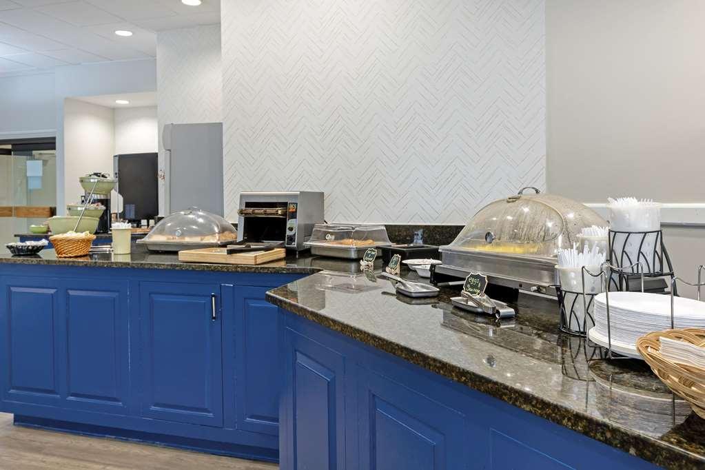 The Lux Hotel & Conference Center, Ascend Hotel Collection 滑铁卢 餐厅 照片