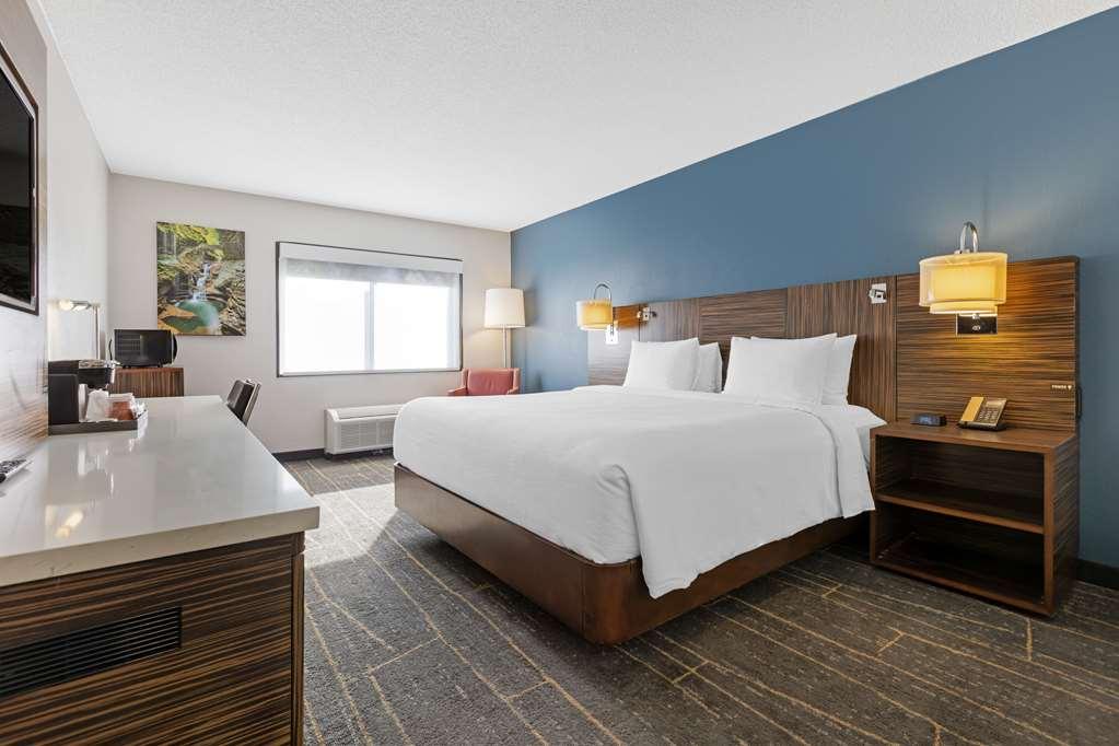 The Lux Hotel & Conference Center, Ascend Hotel Collection 滑铁卢 客房 照片